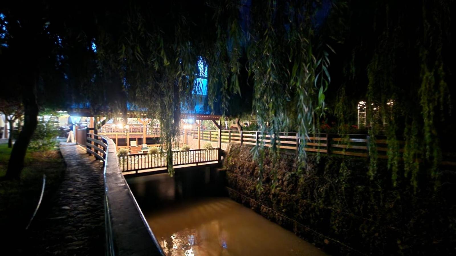 Hanul Moara Cu Noroc Ineu (Arad) Exterior foto