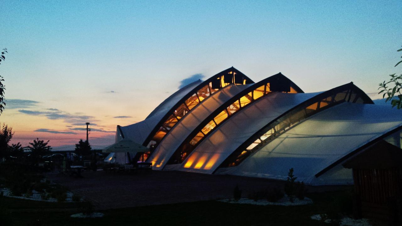 Hanul Moara Cu Noroc Ineu (Arad) Exterior foto